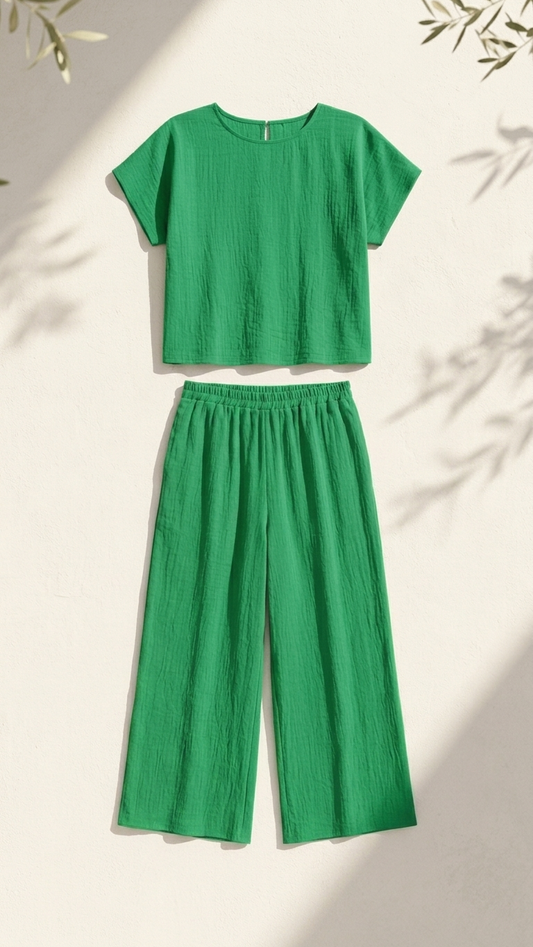 Kelly Green Spritz Set, Kelly Green Spritz, women's matching set, resortwear style, feminine boutique style by Meet Me in Santorini